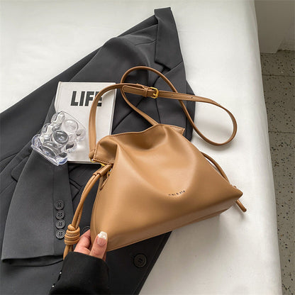 Ielgy Female Bag Fashion Simple Drawstring Lucky Bag Bag One Shoulder Crossbody Large Capacity Bucket Bag Hand-Carrying Pleated Bag