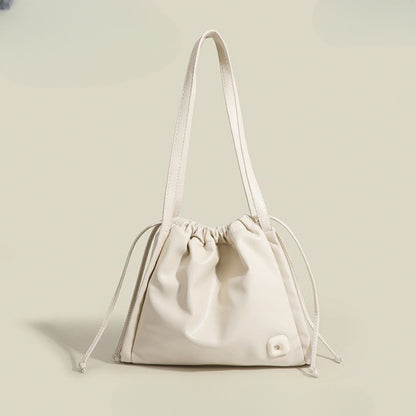 Ielgy Black Large Capacity Drawstring Tote Bag High-End Texture Niche Commuter Soft Leather Shoulder Bag