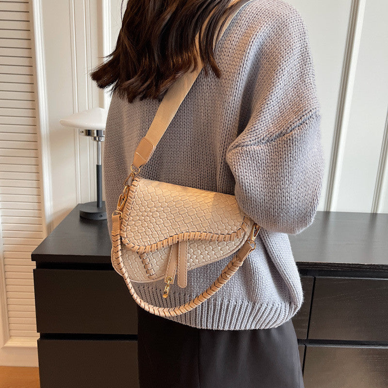 Ielgy Ladies Fashion One-Shoulder Messenger Bag Imitation Woven Fabric Large-Capacity Portable Saddle Bag