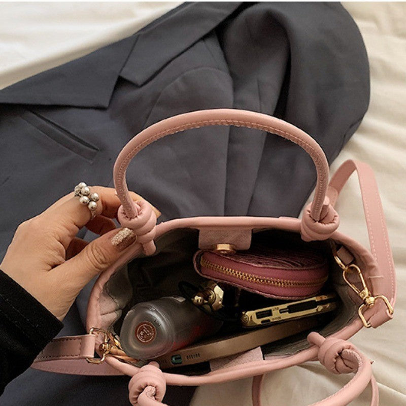 Ielgy Ladies Outing Handbag Fashion High-End Commuter Cross-Body Bucket Bag