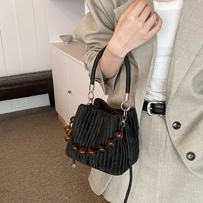 Ielgy Ladies Niche Pleated All-Match Messenger Bag Fashion Beaded Portable Bucket Bag
