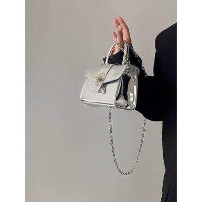 Ielgy Ladies Patent Leather Silver Locomotive Small Square Bag Hot Girl Fashion All-Match One-Shoulder Messenger Bag