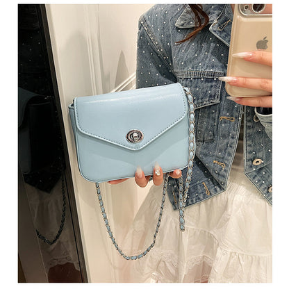 Ielgy Ladies Textured Chain Bag Fashionable All-Match High-End Exquisite Niche One-Shoulder Cross
