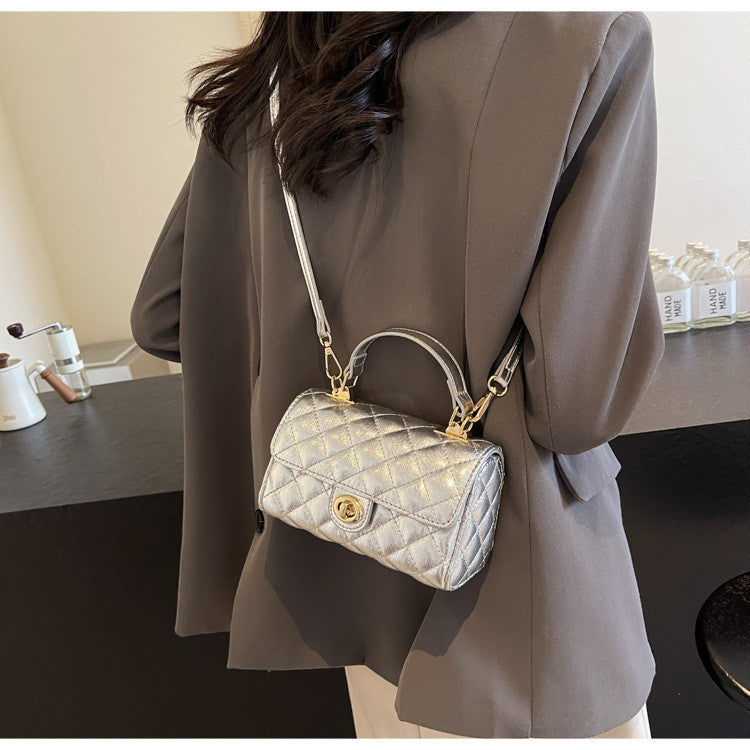 Ielgy Silver Handbag Popular Commuter One-Shoulder Western Style All-Match Messenger Bag