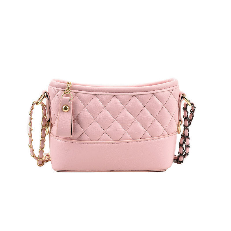 Ielgy Ladies Popular Silver Chain Bag Trendy High-End Texture Niche Diagonal Stray Bag