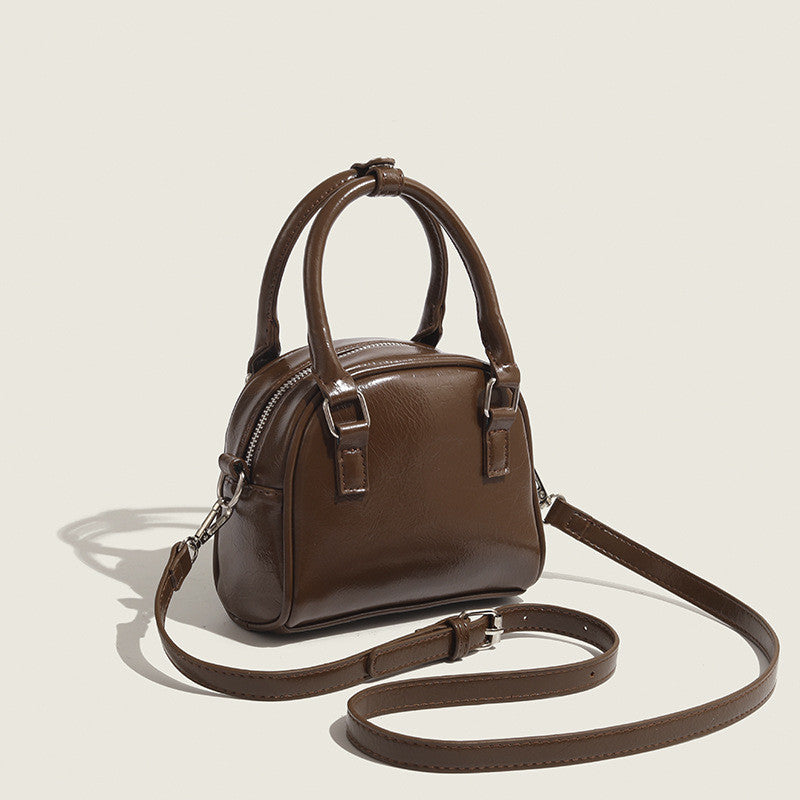 Ielgy Ladies Brown Handbag Commuter Handbag Retro Fashion Cross-body Shell Bag