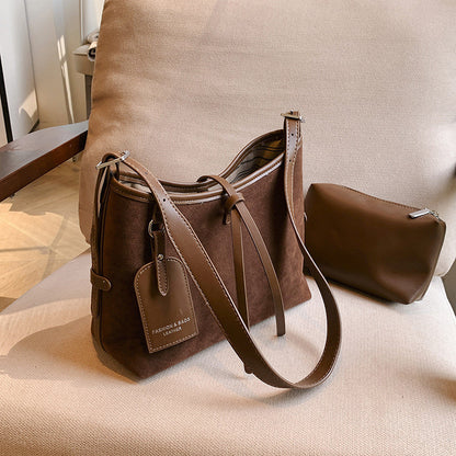 Ielgy Retro Commuter Ladies Shoulder Messenger Bag High-End Texture Niche Tote Bag
