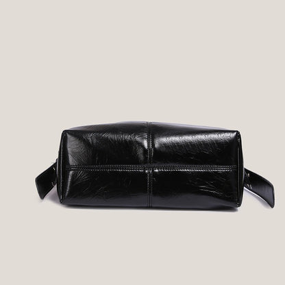 IELGY retro oil wax leather messenger bag, crescent bag, large-capacity versatile single shoulder wide shoulder strap textured women's bag