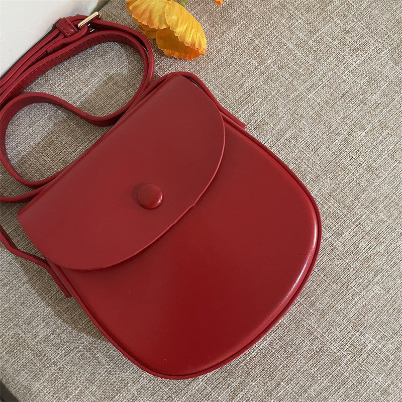 Ielgy Ladies Candy Bag Retro Fashionable Red Crossbody Saddle Bag