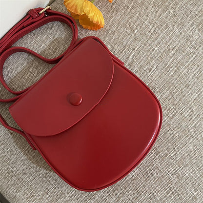 Ielgy Ladies Candy Bag Retro Fashionable Red Crossbody Saddle Bag
