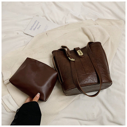 Ielgy Retro Trendy Underarm Bag Fashionable All-Match Bucket Bag Texture Casual Shoulder Bag
