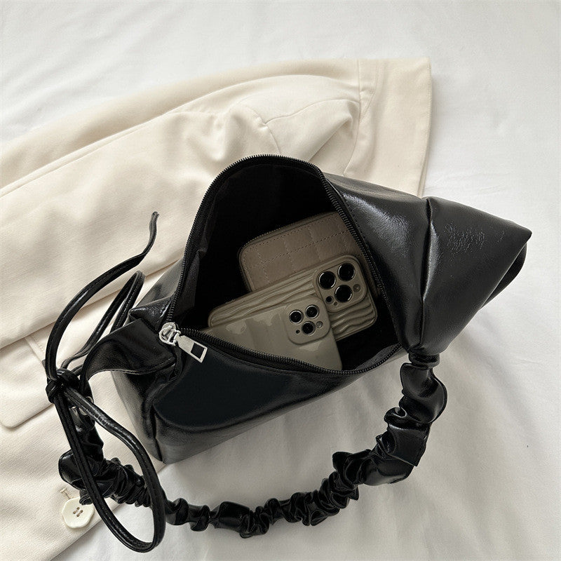 Ielgy Large Capacity Bag Ladies Black Shoulder Portable Small Square Bag