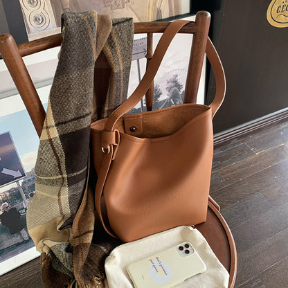 Ielgy Texture Large Bag Fashion Shoulder Messenger Bag Work Commuter Large Capacity Soft Leather Bucket Bag
