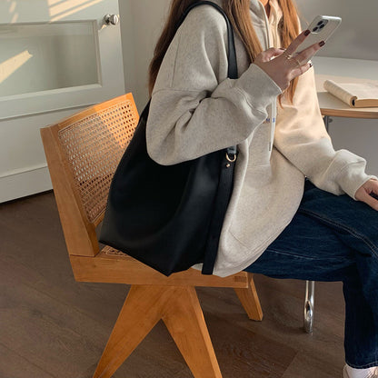 Ielgy Texture Large Bag Fashion Shoulder Messenger Bag Work Commuter Large Capacity Soft Leather Bucket Bag