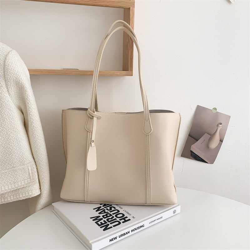 Ielgy Tote Bag Korean Version Shoulder Bag Fashion Casual Large Capacity Handbag Simple Female Bag