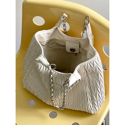 Ielgy Female Bag Pleated Tote Bag Commuter All-Match One-Shoulder Portable Chain Big Bag