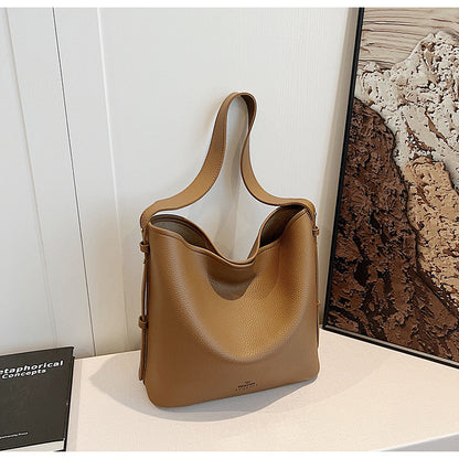 Ielgy Retro Large-Capacity Bucket Bag All-Match Simple Shoulder Tote Bag