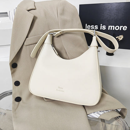 Ielgy Texture Underarm Female Bag Portable Retro One-Shoulder Niche Design Crescent Bag