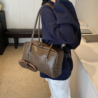 Ielgy Retro Portable Bowling Bag Niche Underarm Bag Simple Large Capacity Commuter Bag
