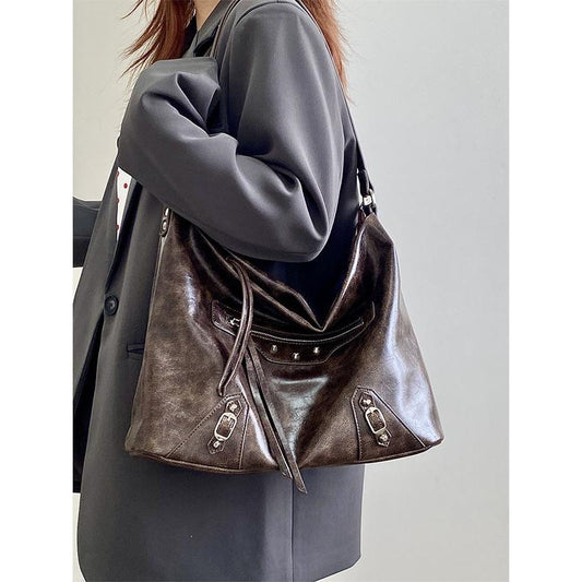 Ielgy Female Bag Autumn Winter Retro Merad Large-Capacity One-Shoulder Messenger