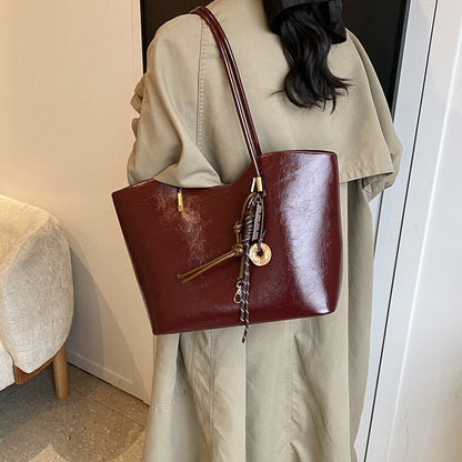 Ielgy High-End Sense Large-Capacity Ladies Shoulder Bag College Students Class Commuter To