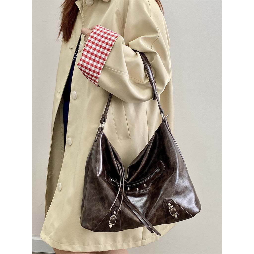 Ielgy Female Bag Autumn Winter Retro Merad Large-Capacity One-Shoulder Messenger