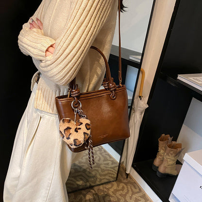 Ielgy Autumn Winter All-Match Trendy Fashion One-Shoulder Messenger Portable Bucket Bag
