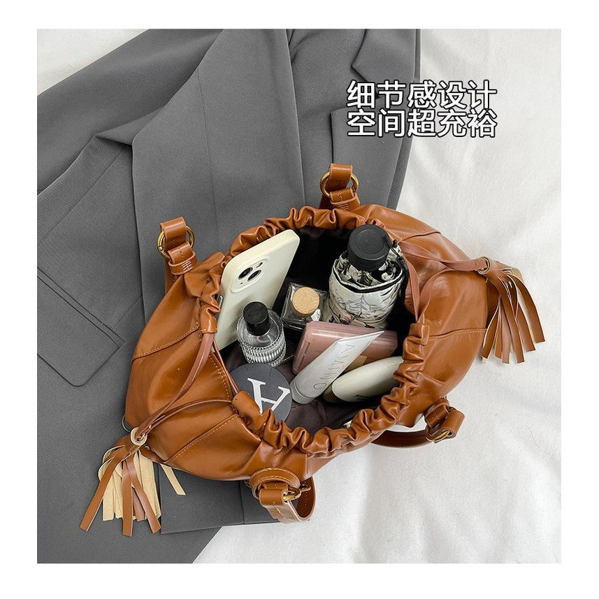 Ielgy Retro Large-Capacity Autumn Winter All-Match Casual Shoulder Bag Simple Work Commuter Tote Bag