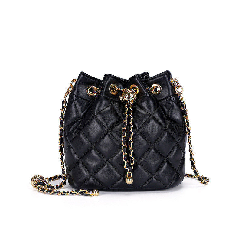 Ielgy Diamond Chain Crossbody Drawstring Bucket Bag Round Barrel Shoulder Bag