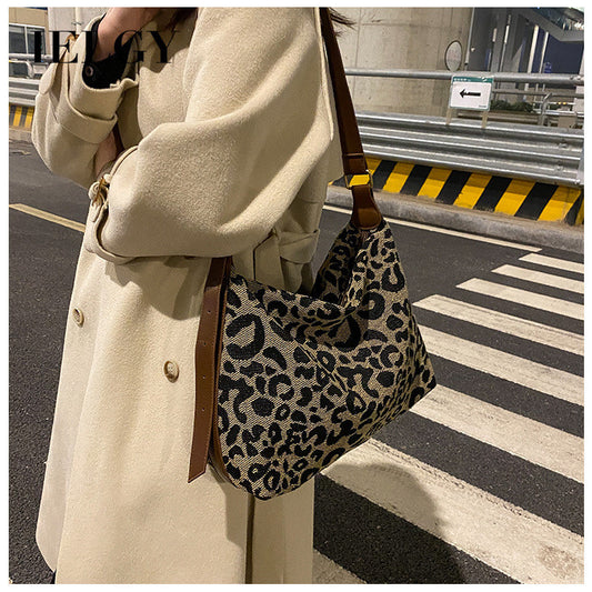 Ielgy Leopard Print Large-Capacity Bag All-Match Tote Bag Outing Shoulder Messenger