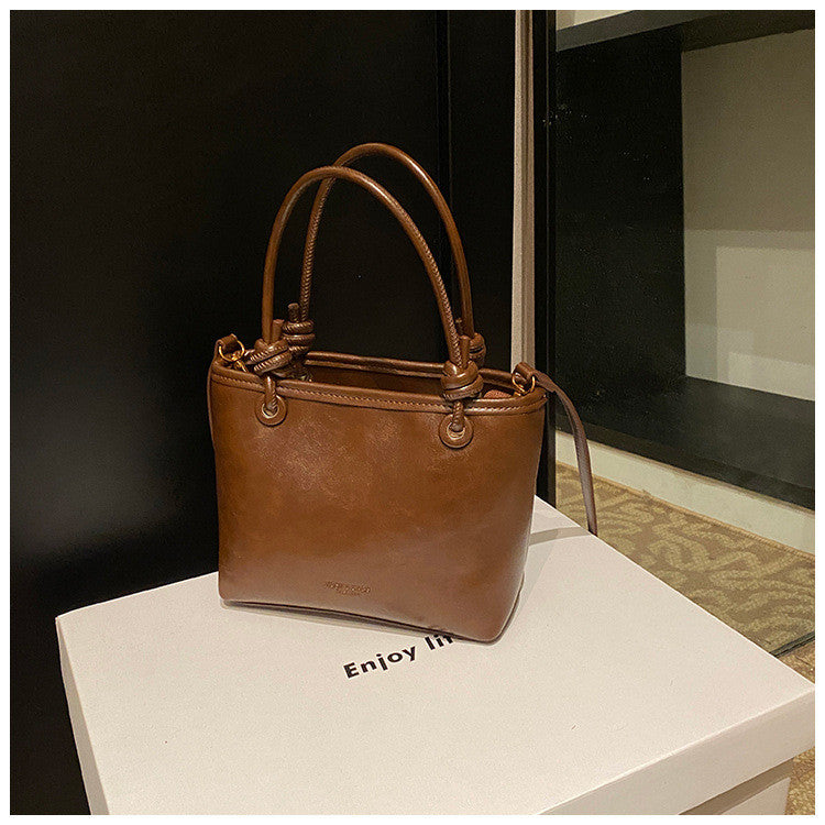 Ielgy Autumn Winter All-Match Trendy Fashion One-Shoulder Messenger Portable Bucket Bag