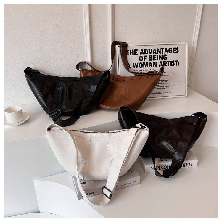 Ielgy Fashionable Large-Capacity Dumpling Bag All-Match Cool Shoulder Bag