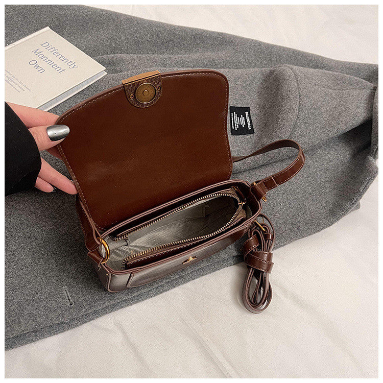 Ielgy French Niche Saddle Bag Autumn Winter One-Shoulder High-End Retro All-Match Fashion Cross-Body Bag