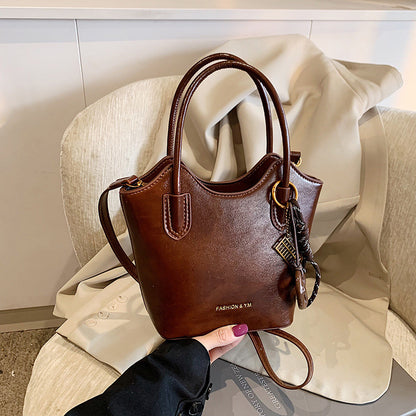 Ielgy Autumn Winter Retro High-End Feeling Fashionable All-Match Messenger Bag Portable Bucket Bag