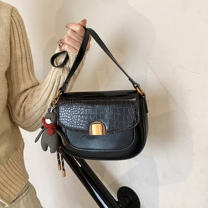 Ielgy French Niche Saddle Bag Autumn Winter One-Shoulder High-End Retro All-Match Fashion Cross-Body Bag