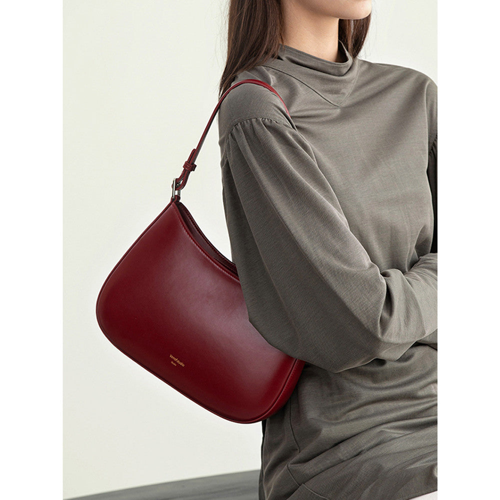 Ielgy One-Shoulder Underarm Baguette Bag Fashion Red Bridal Bag