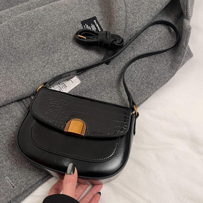 Ielgy French Niche Saddle Bag Autumn Winter One-Shoulder High-End Retro All-Match Fashion Cross-Body Bag