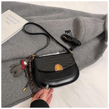 Ielgy French Niche Saddle Bag Autumn Winter One-Shoulder High-End Retro All-Match Fashion Cross-Body Bag