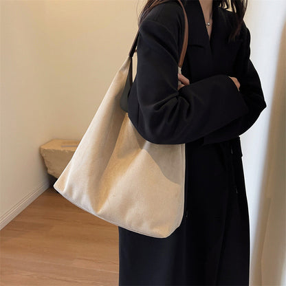 Ielgy Ladies Large Capacity Fashion Retro Flannel Bucket Bag