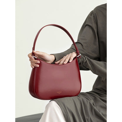 Ielgy One-Shoulder Underarm Baguette Bag Fashion Red Bridal Bag